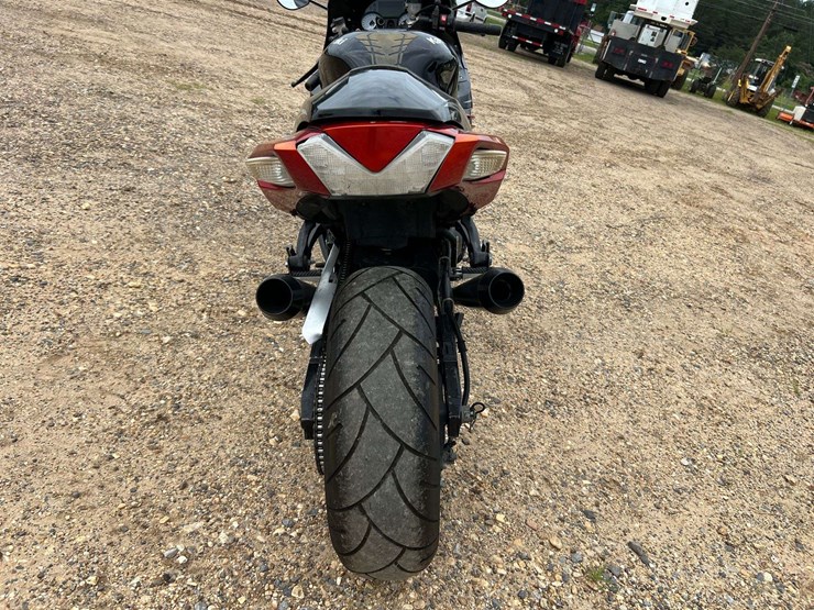 2007-kawasaki-ninja-zx-14-(-26,228-miles)-image-6