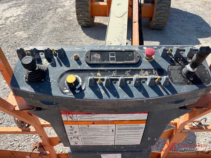 jlg-600s-image-6
