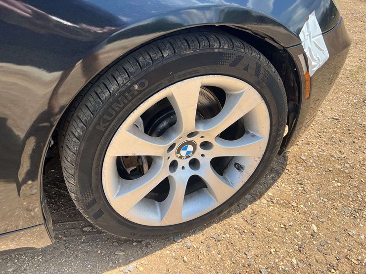 2010-bmw-535i-4-door-sedan-(171,524-miles)-image-27
