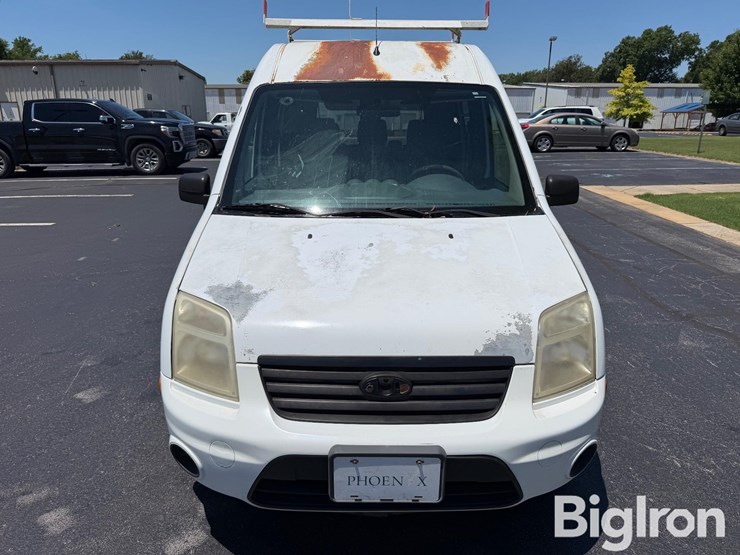 2010-ford-transit-connect-image-2