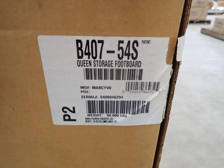 qty-of-(2)-queen-storage-foot-boards-image-5