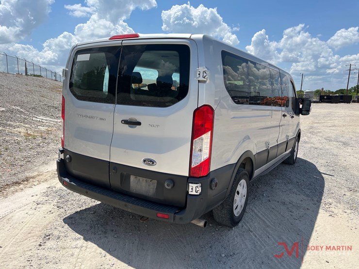 2020-ford-transit-image-2