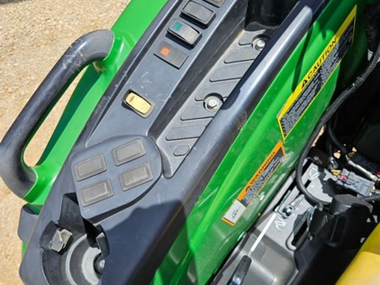 john-deere-4066m-image-34