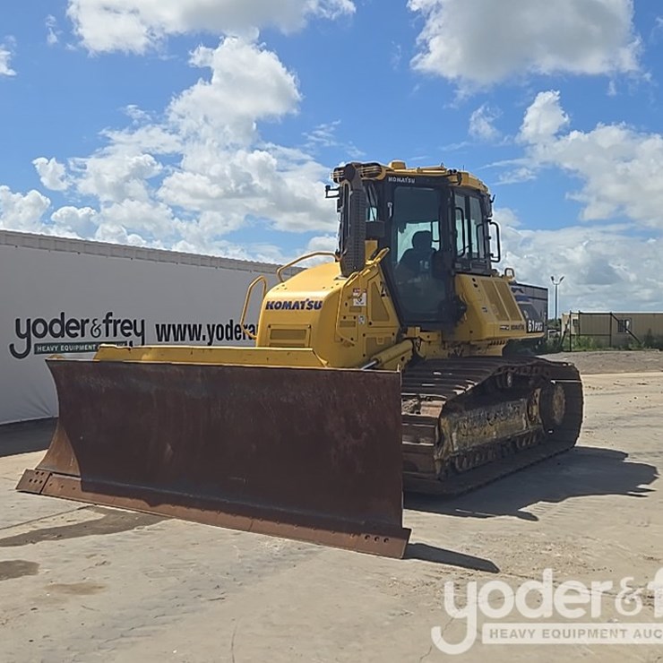 2021 KOMATSU D61PXI-24