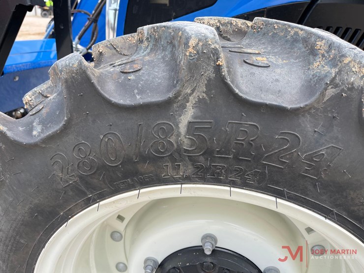 new-holland-powerstar-75-image-7