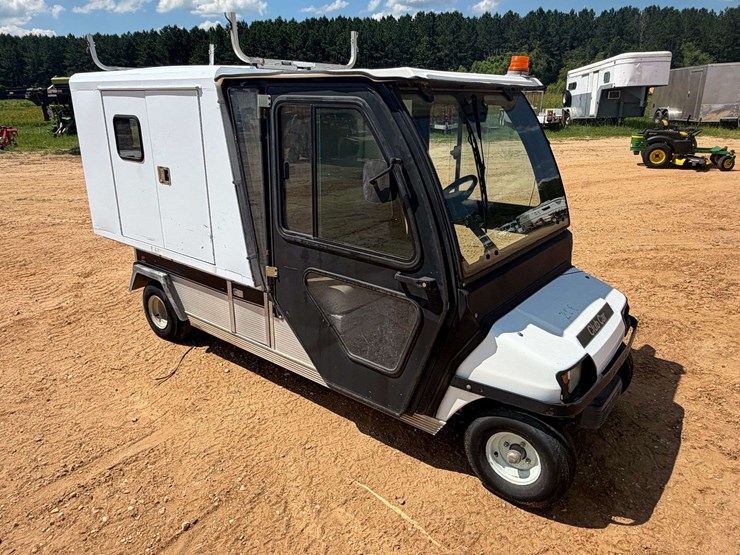 2005-club-carry-all-zmt-utility-cart-image-2