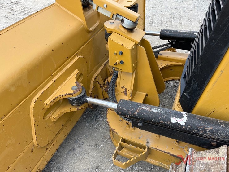 2022-caterpillar-d3-image-5