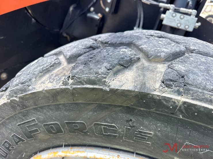 jlg-943-image-18