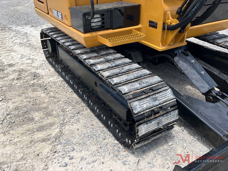2022-caterpillar-305.5e2-image-14
