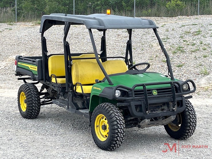 john-deere-gator-image-1