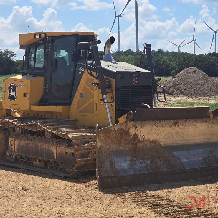 2020 DEERE 850L WLT