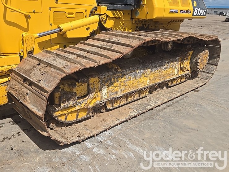 2021-komatsu-d61pxi-24-image-9