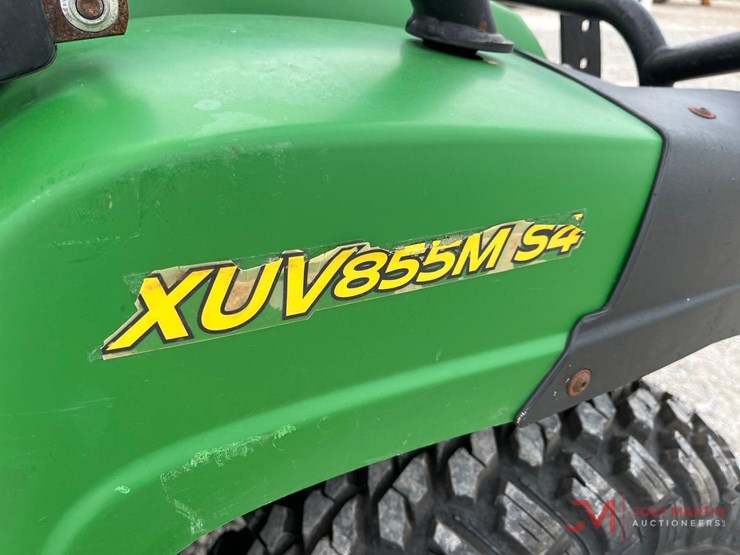 john-deere-gator-image-8