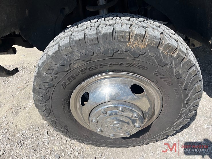 1998-dodge-ram-3500-image-4