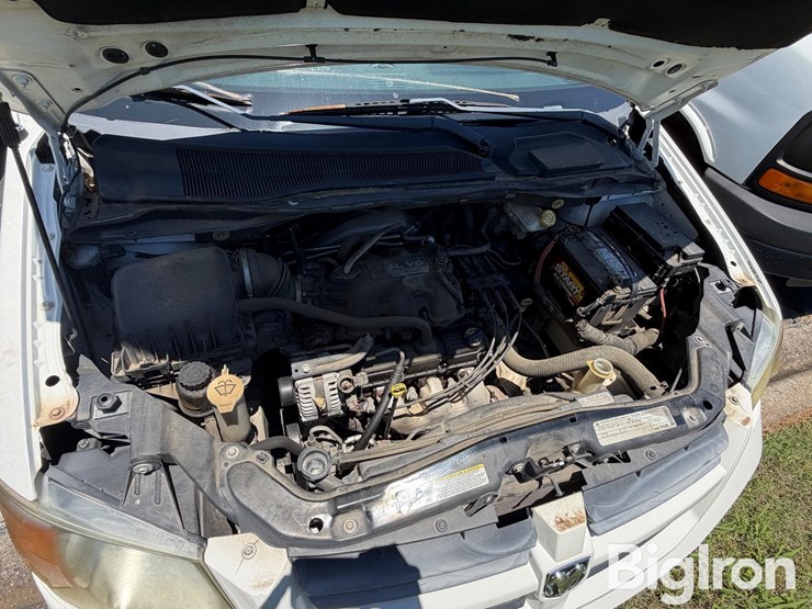 2010-dodge-grand-caravan-se-image-20