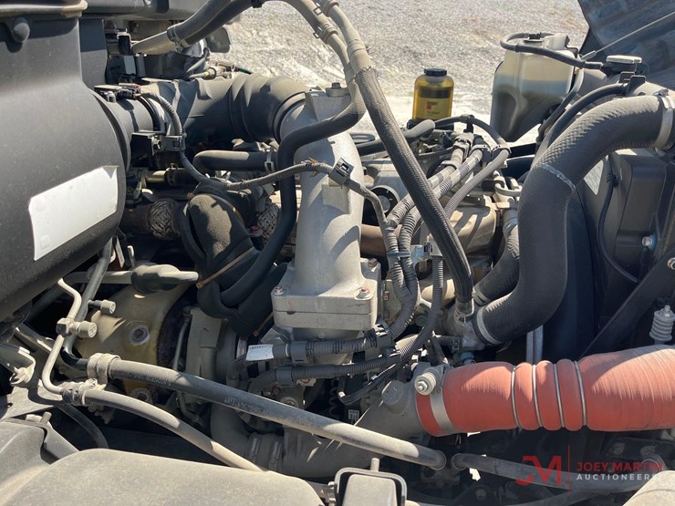 hino-338-image-16