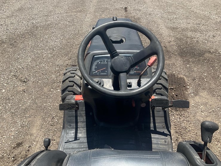 kubota-b7500-image-16
