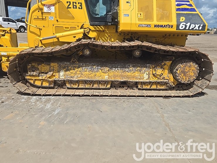 2021-komatsu-d61pxi-24-image-10