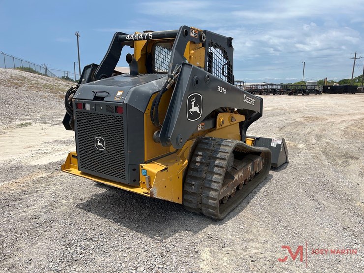 2023-deere-331g-image-2