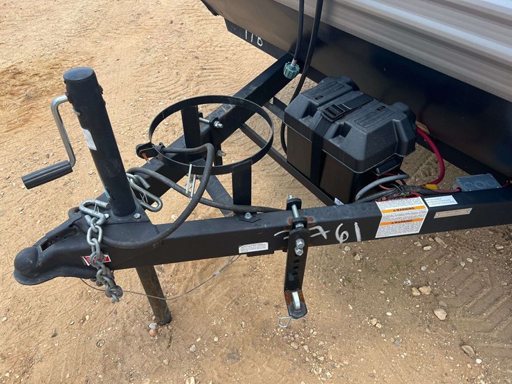 2024-coleman-bumper-pull-travel-trailer-image-19