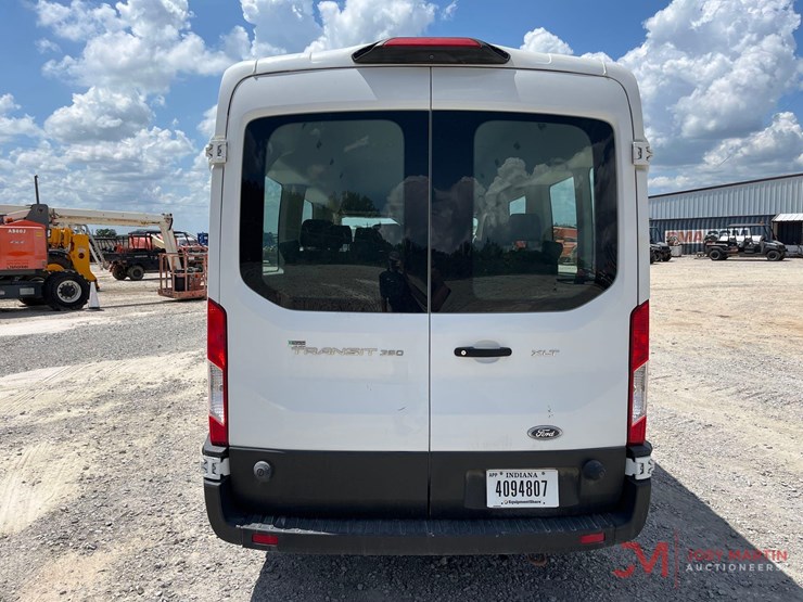 2019-ford-transit-image-7
