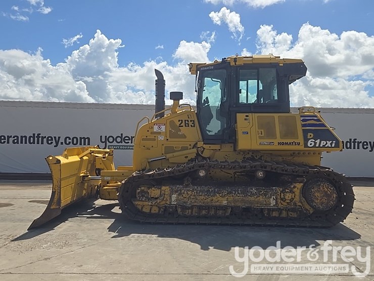 2021-komatsu-d61pxi-24-image-2