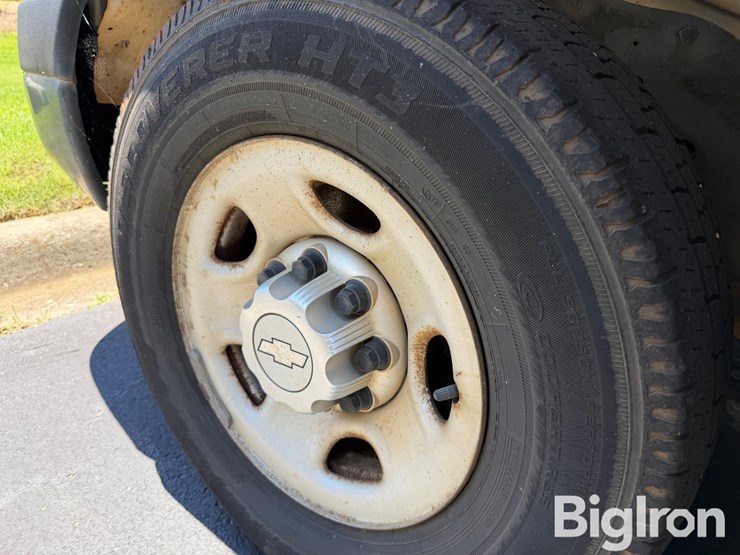 2011-chevrolet-express-g3500-image-20