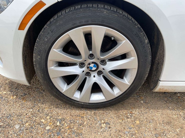 2013-bmw-328i-2-door-convertible-(116,730-miles)-image-19