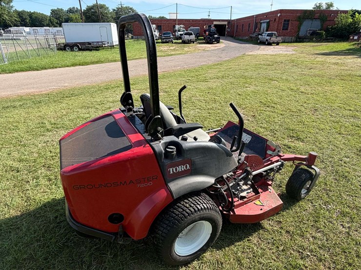 toro-groundsmaster-7200-image-3
