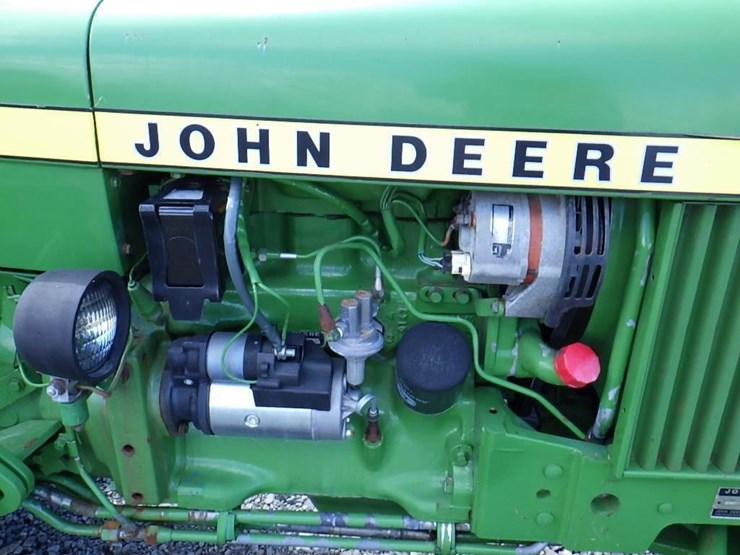 john-deere-2040-image-16