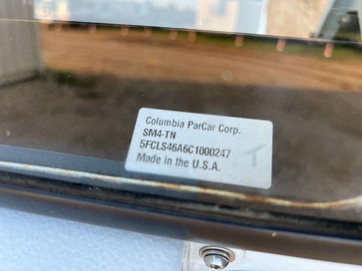 2012-columbia-6-seat-summit-golf-cart-(-875.8-hours)-image-40