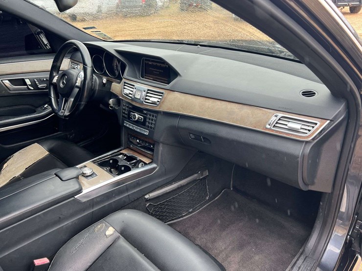 2014-mercedes-benz-e350-4-door-sedan-(270,397-miles)-image-18