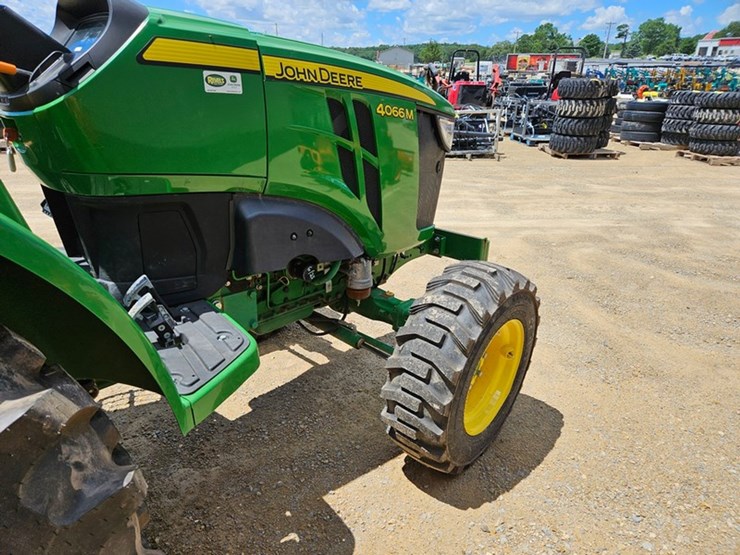 john-deere-4066m-image-24