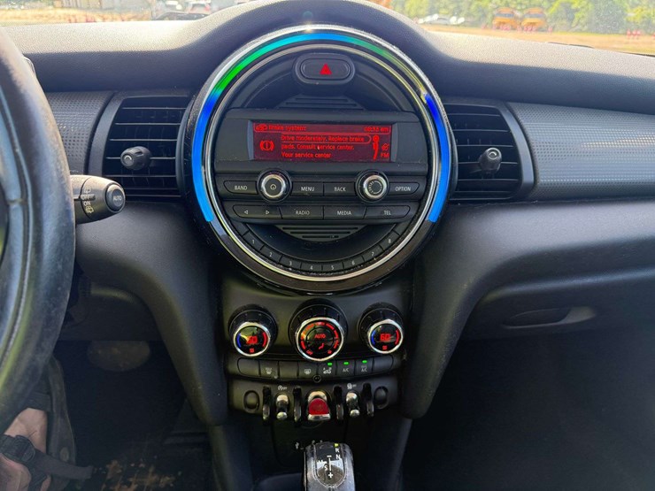 2016-mini-cooper-2-door-sedan-(90,163-miles)-image-20