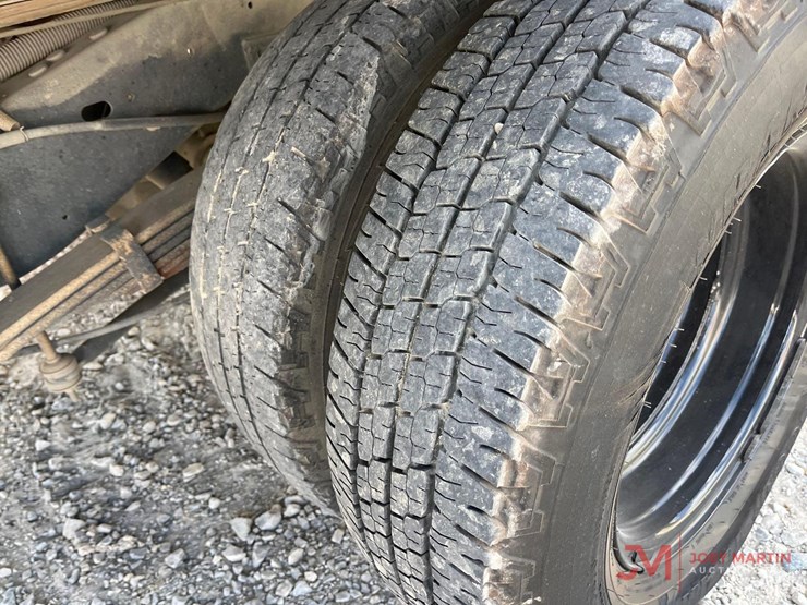 2012-ford-e450-image-6