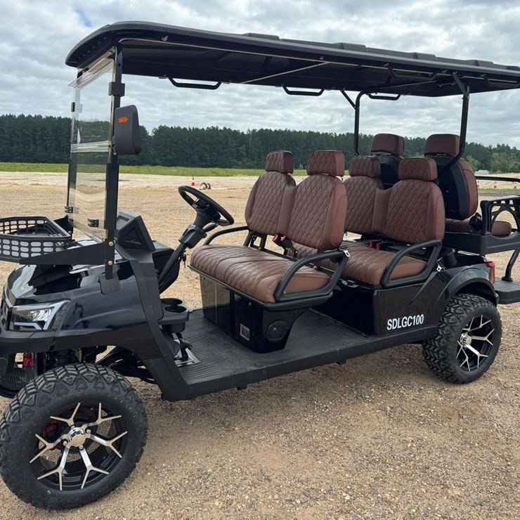 2025 SD Lanch Street Legal 6-Seater Golf Cart W/ On-Board Charger (1 Mile Showing)