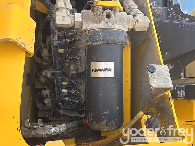 2021-komatsu-d61pxi-24-image-32