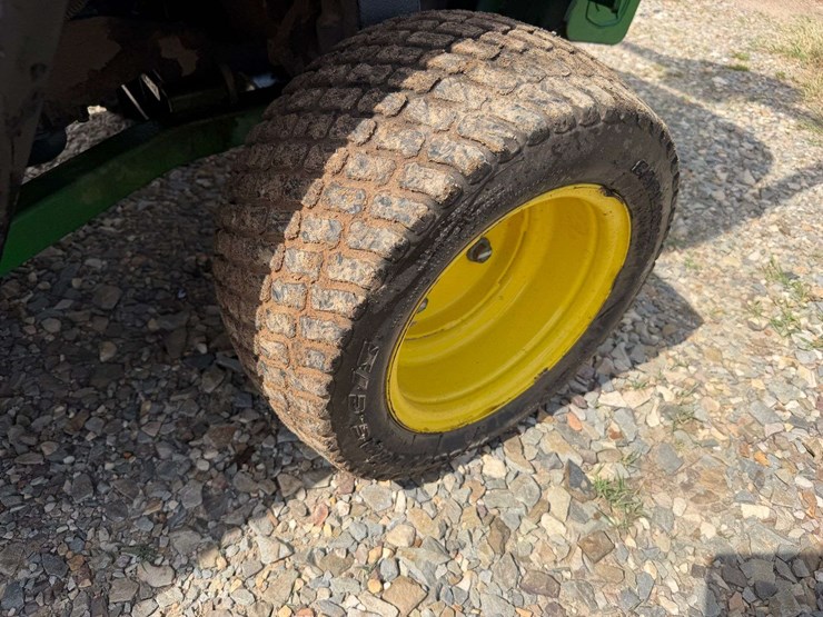 john-deere-1445-image-19