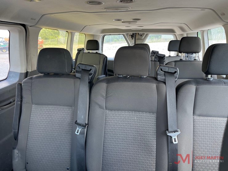 2020-ford-transit-image-19