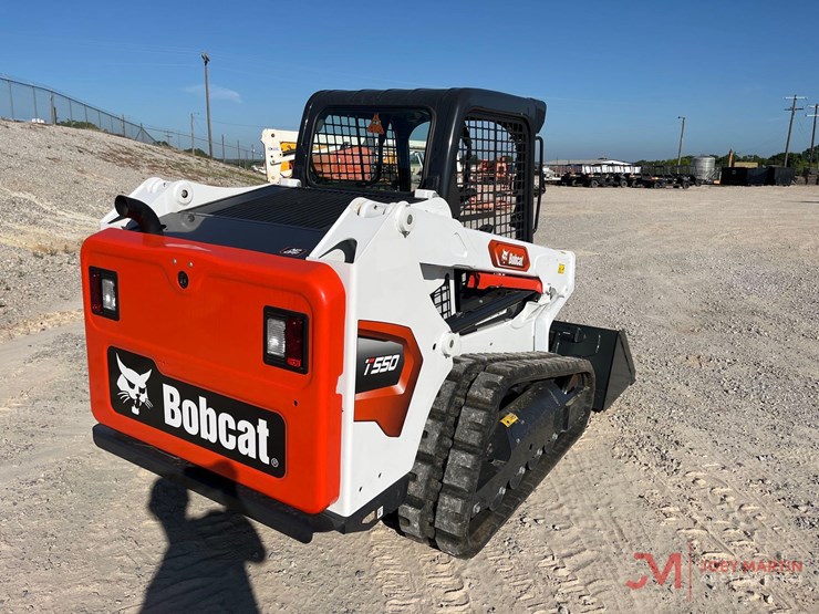 2025-bobcat-t550-image-2