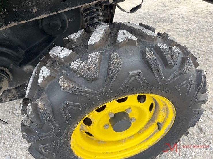 john-deere-gator-image-3