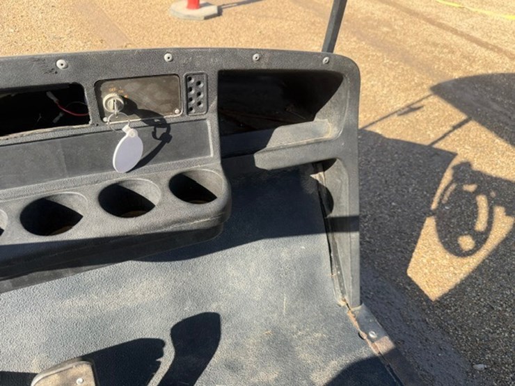 #108-•-ezgo-workhorse-golf-cart-|-no-title-image-21