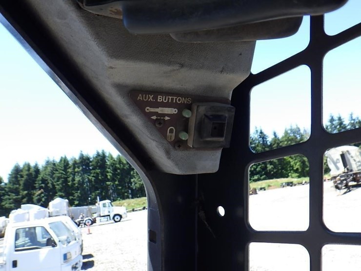 bobcat-753-image-27