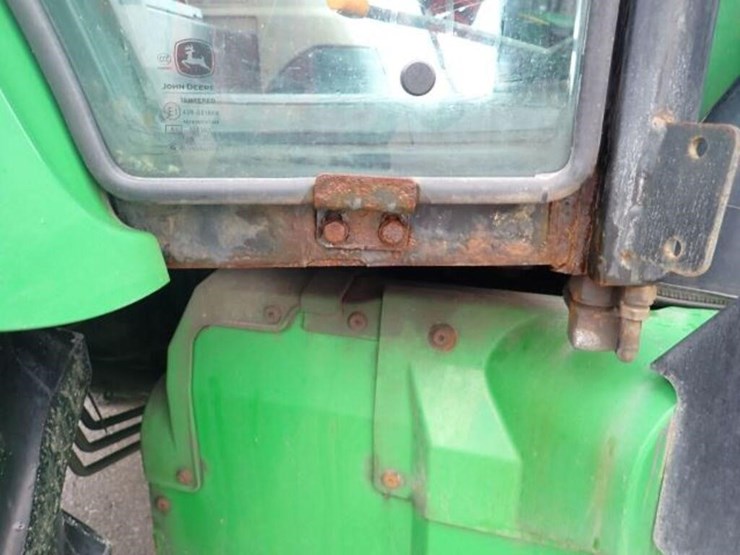 2015-john-deere-5085e-image-50
