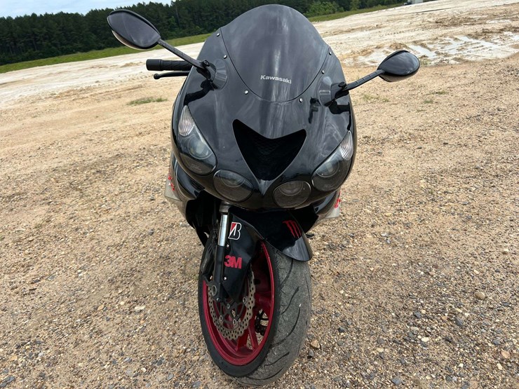 2007-kawasaki-ninja-zx-14-(-26,228-miles)-image-5
