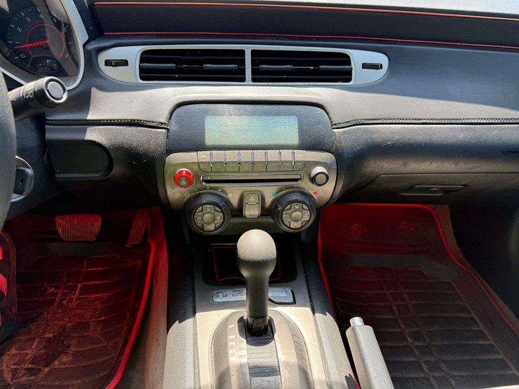 2012-chevrolet-camaro-2d-coupe-(138,748-miles)-image-16