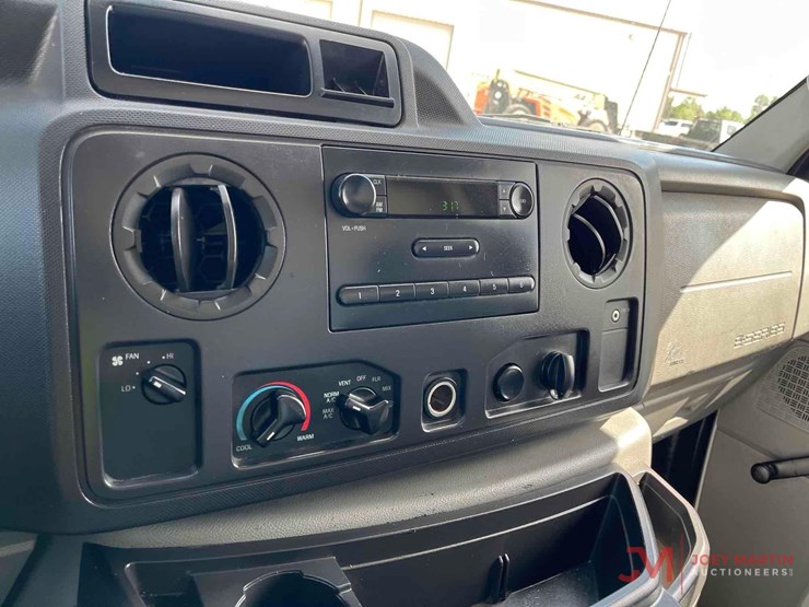 1998-dodge-ram-3500-image-24
