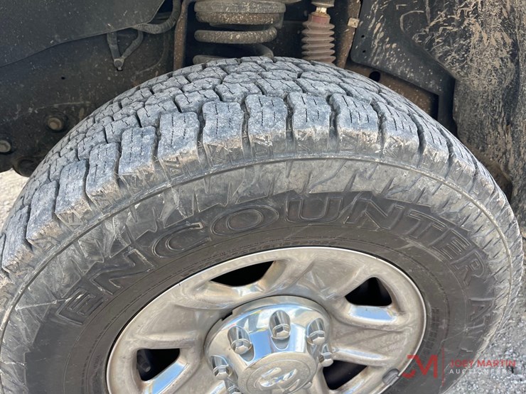 2016-dodge-2500-image-5