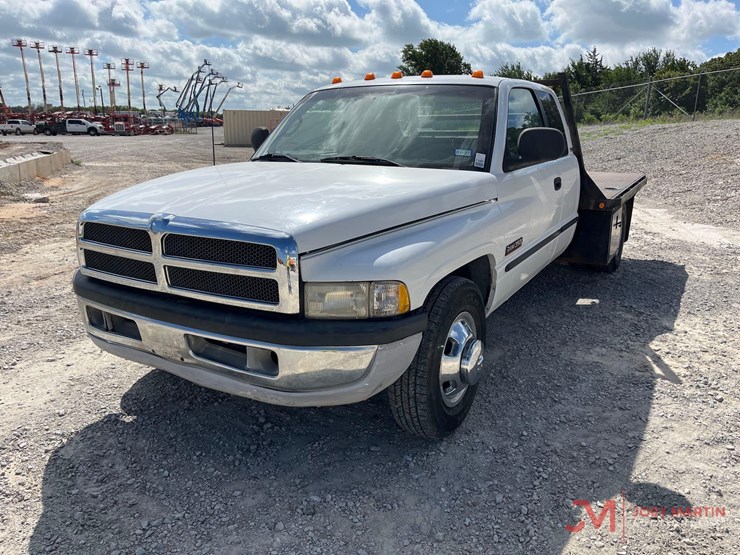 1998-dodge-ram-3500-image-4
