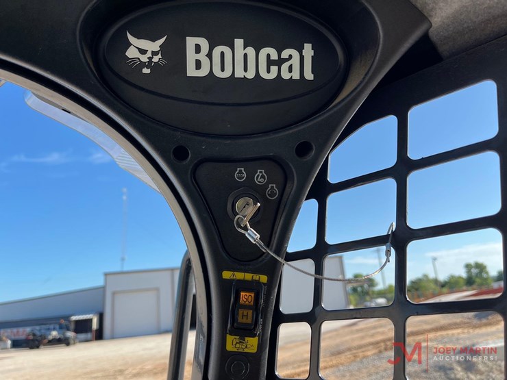 2025-bobcat-t550-image-17